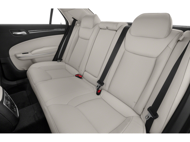 2018 Chrysler 300 Touring L