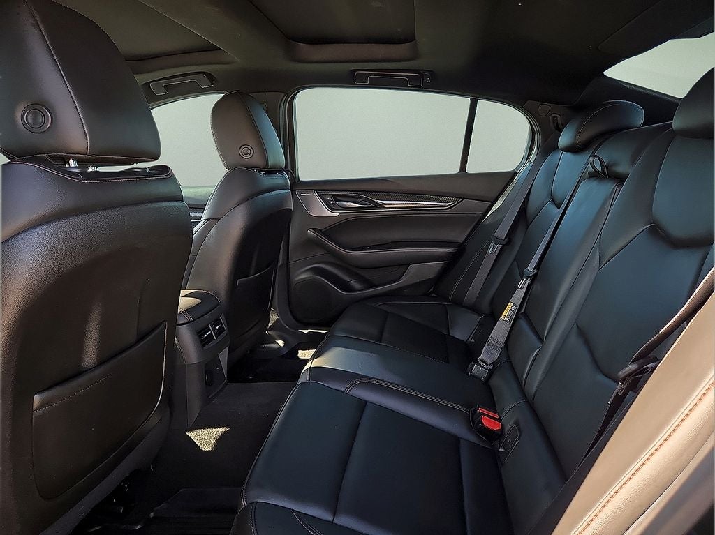 2022 Cadillac CT5 Sport