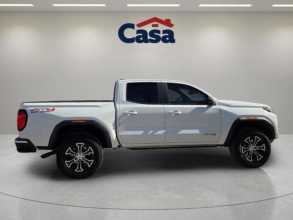 2024 GMC Canyon AT4