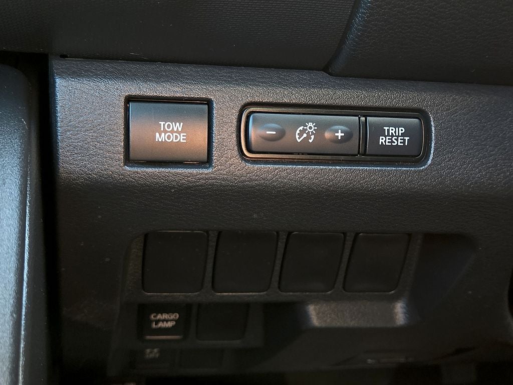 2022 Nissan Frontier PRO-X