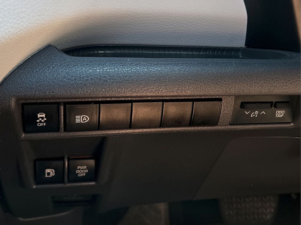 2021 Toyota Sienna XSE 7 Passenger