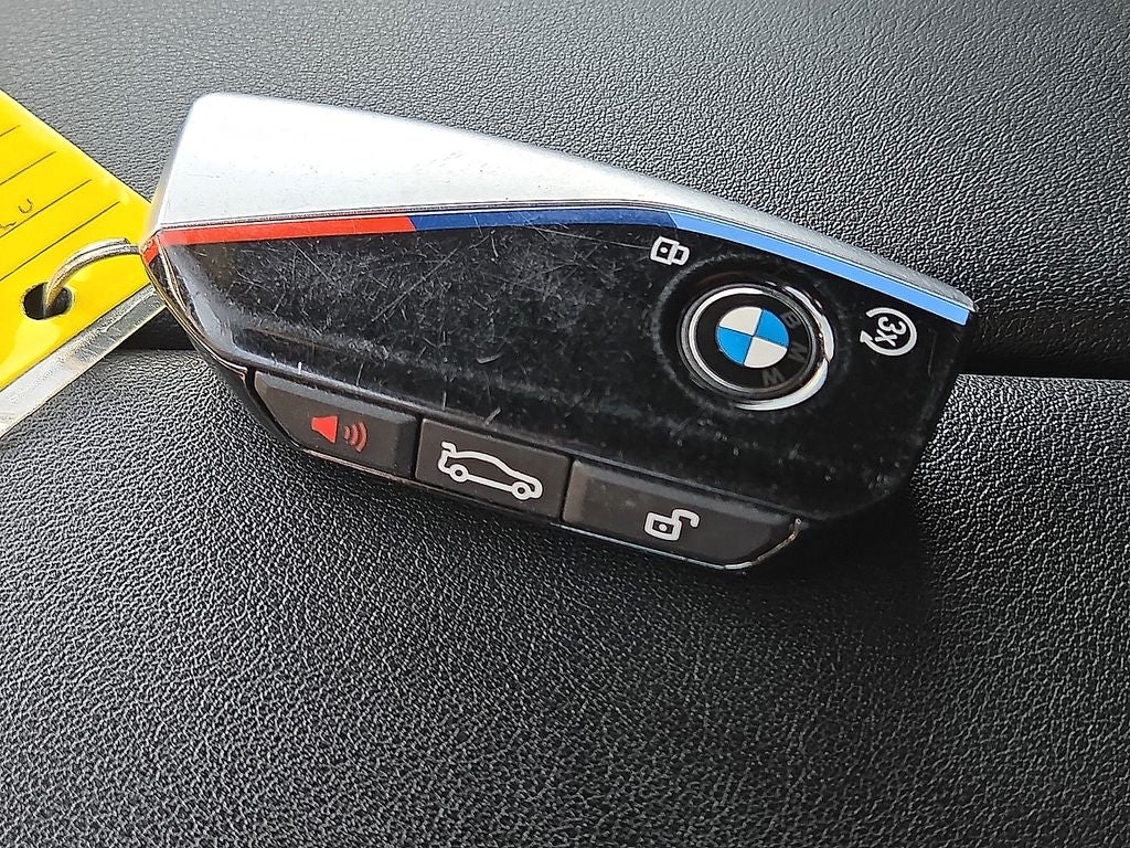 2025 BMW X6 xDrive40i