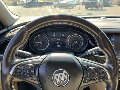 2019 Buick Regal TourX Essence