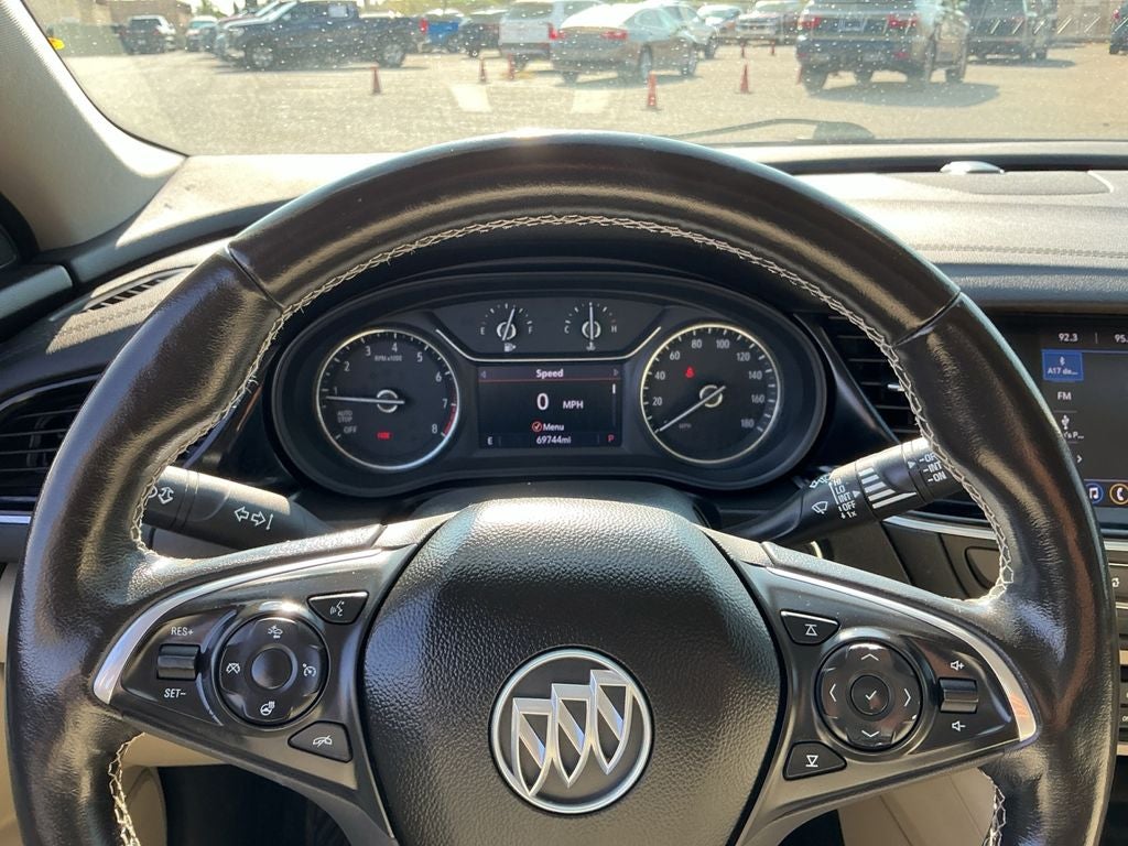 2019 Buick Regal TourX Essence