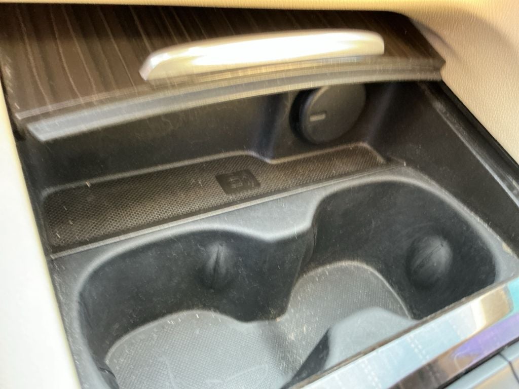 2019 Buick Regal TourX Essence