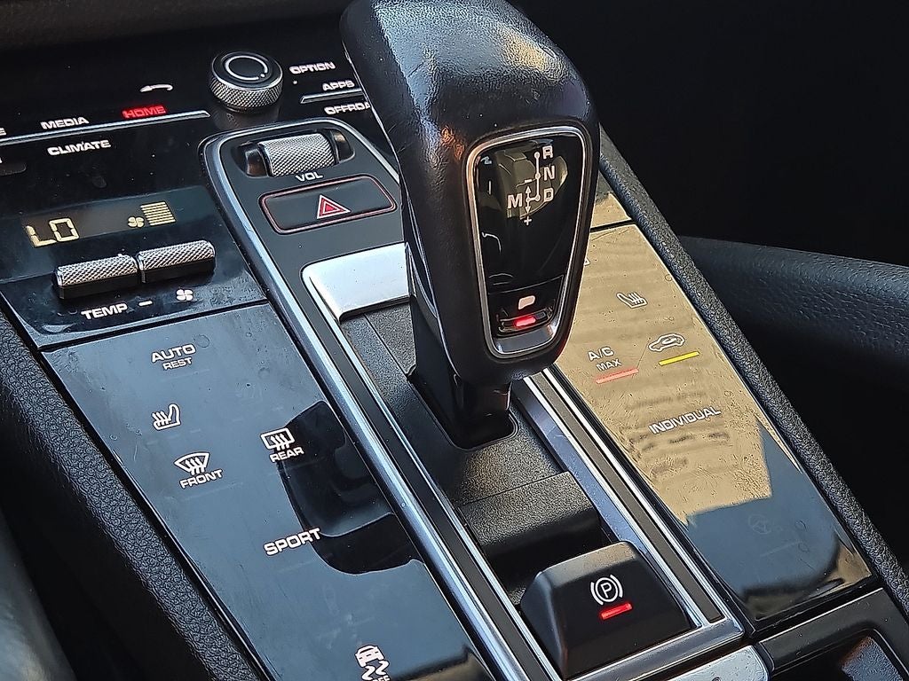 2019 Porsche Cayenne Base