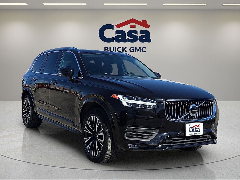 2022 Volvo XC90 T6 Momentum