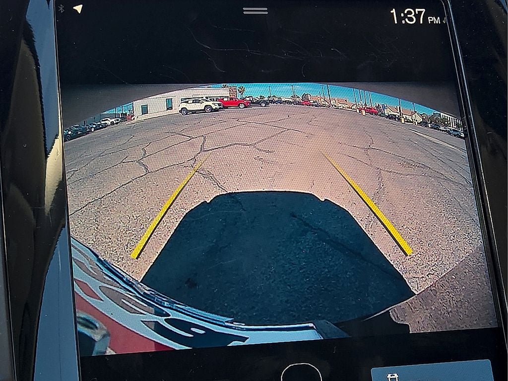 2022 Volvo XC90 T6 Momentum