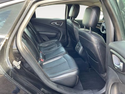 2015 Chrysler 200 C