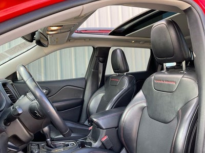 2019 Jeep Cherokee Trailhawk