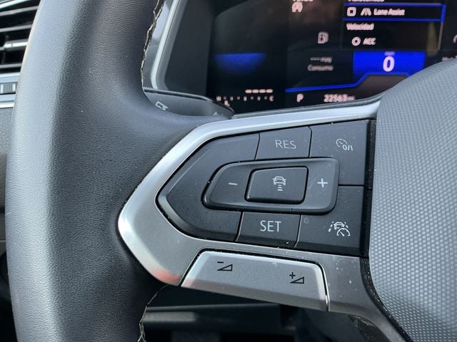 2023 Volkswagen Tiguan SE