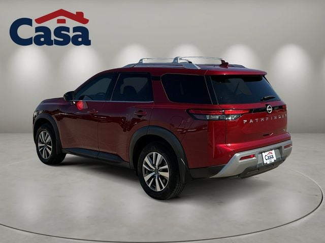 2022 Nissan Pathfinder SL