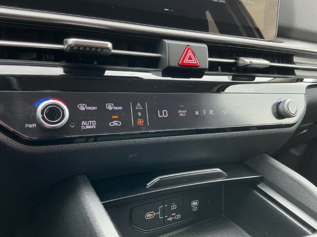 2026 Kia Sportage Hybrid LX