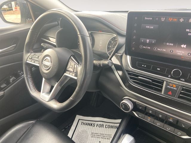 2024 Nissan Altima SR