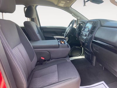 2022 Nissan Titan SV