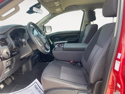 2022 Nissan Titan SV