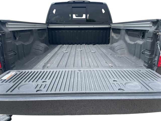 2024 Nissan TITAN XD Crew Cab SV