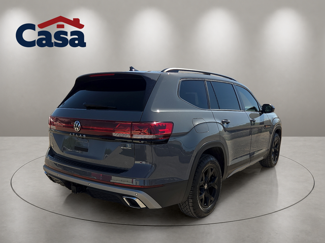 2024 Volkswagen Atlas 2.0T Peak Edition SEL