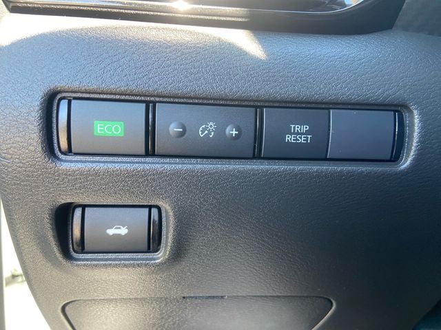 2025 Nissan Sentra SV Nissan Certified