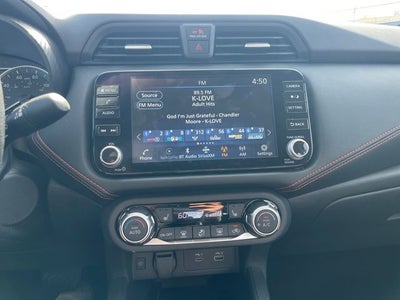 2025 Nissan Versa 1.6 SR