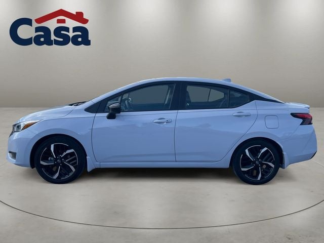 2025 Nissan Versa 1.6 SR