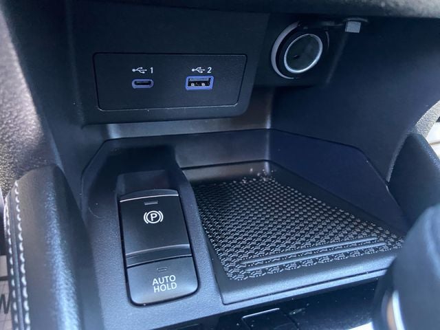 2024 Nissan Kicks SR Nissan Certified