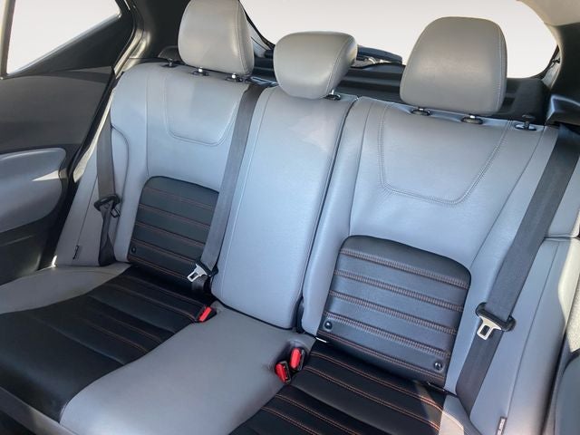 2021 Nissan Kicks SR Nissan Certified