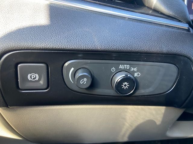 2021 Buick Enclave Essence