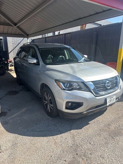 2020 Nissan Pathfinder SL