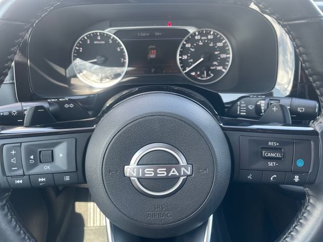2023 Nissan Pathfinder SV