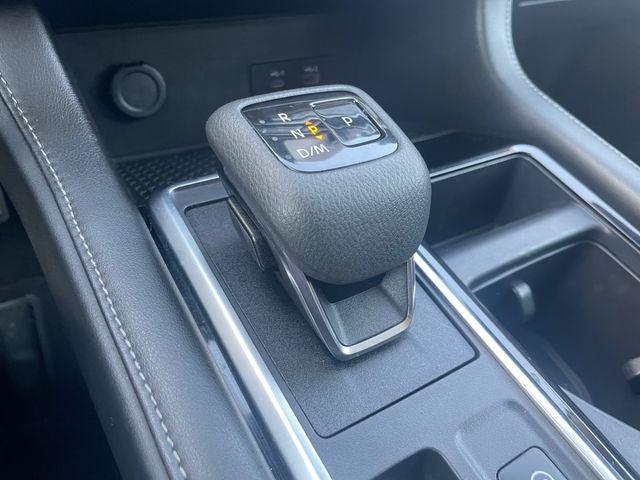 2023 Nissan Pathfinder SV