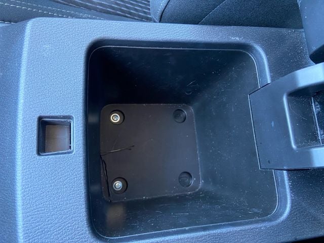 2024 Mitsubishi Outlander ES