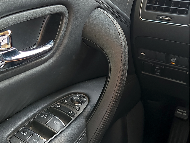 2022 Nissan Armada SV