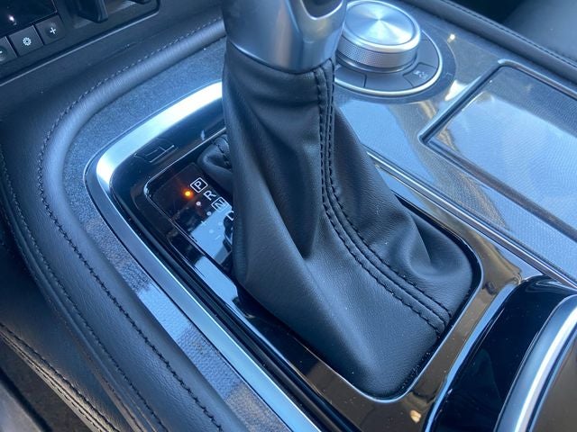 2024 Nissan Armada SV