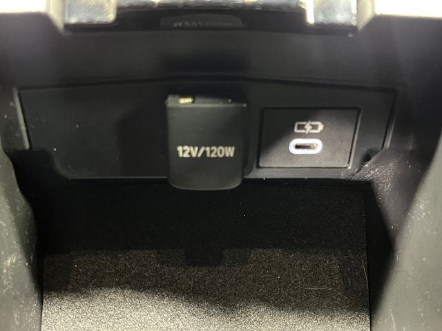 2023 Toyota Corolla Hatchback SE