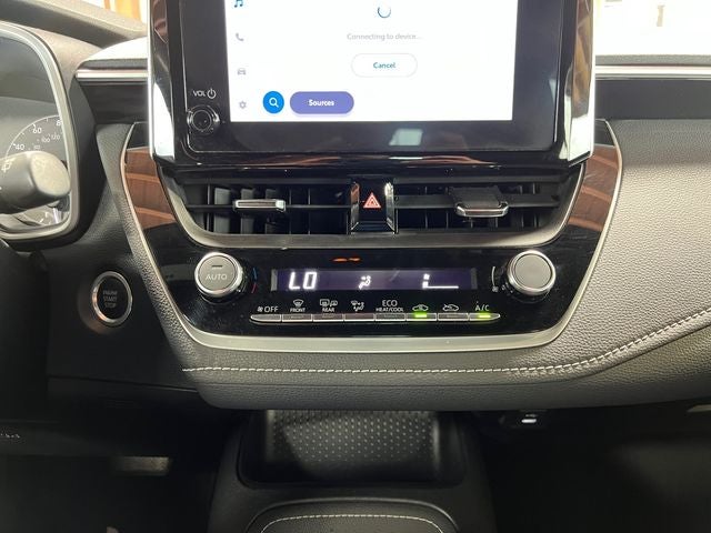 2023 Toyota Corolla Hatchback SE