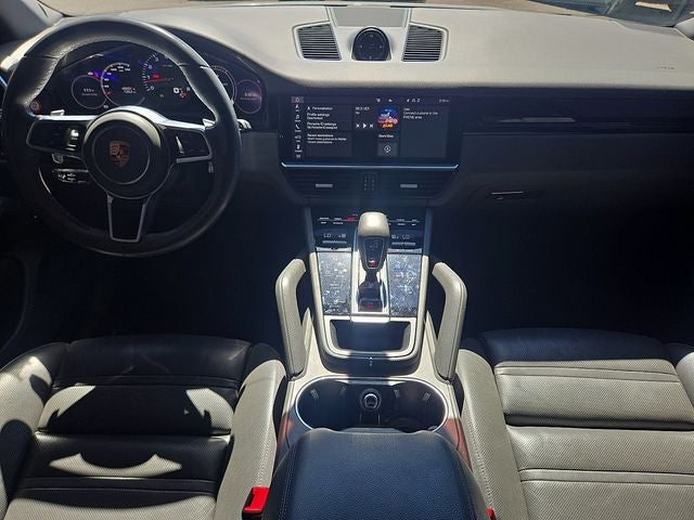 2021 Porsche Cayenne Base