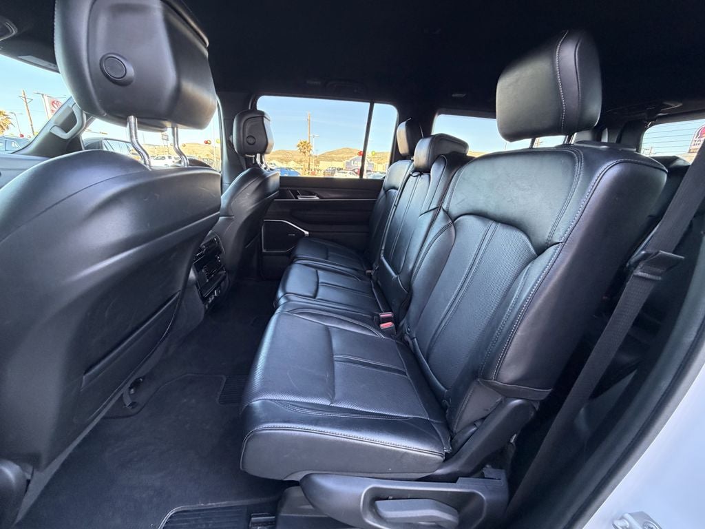 2024 Jeep Wagoneer Series II