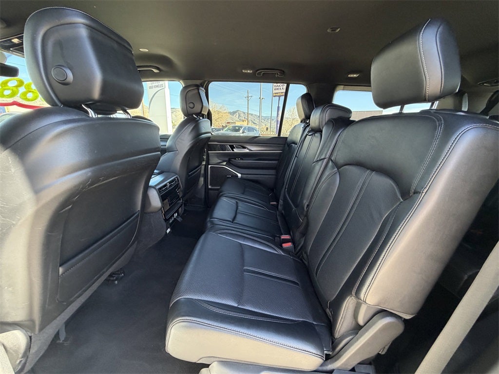 2024 Jeep Wagoneer Series II