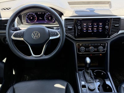 2022 Volkswagen Atlas 3.6L V6 SE w/Technology