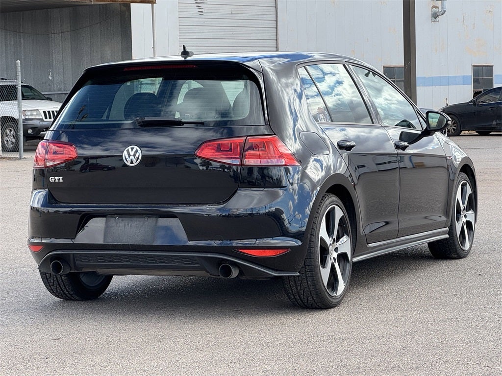 2017 Volkswagen Golf GTI S