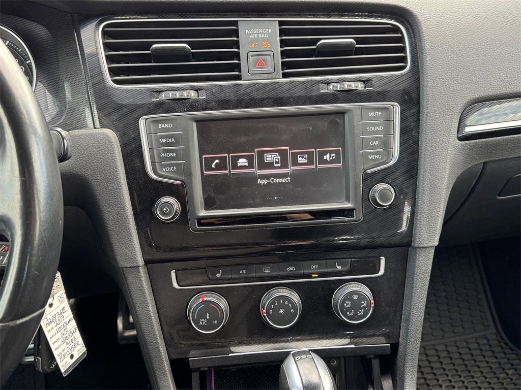 2017 Volkswagen Golf GTI S