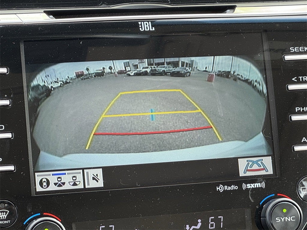 2020 Toyota Camry Hybrid XLE