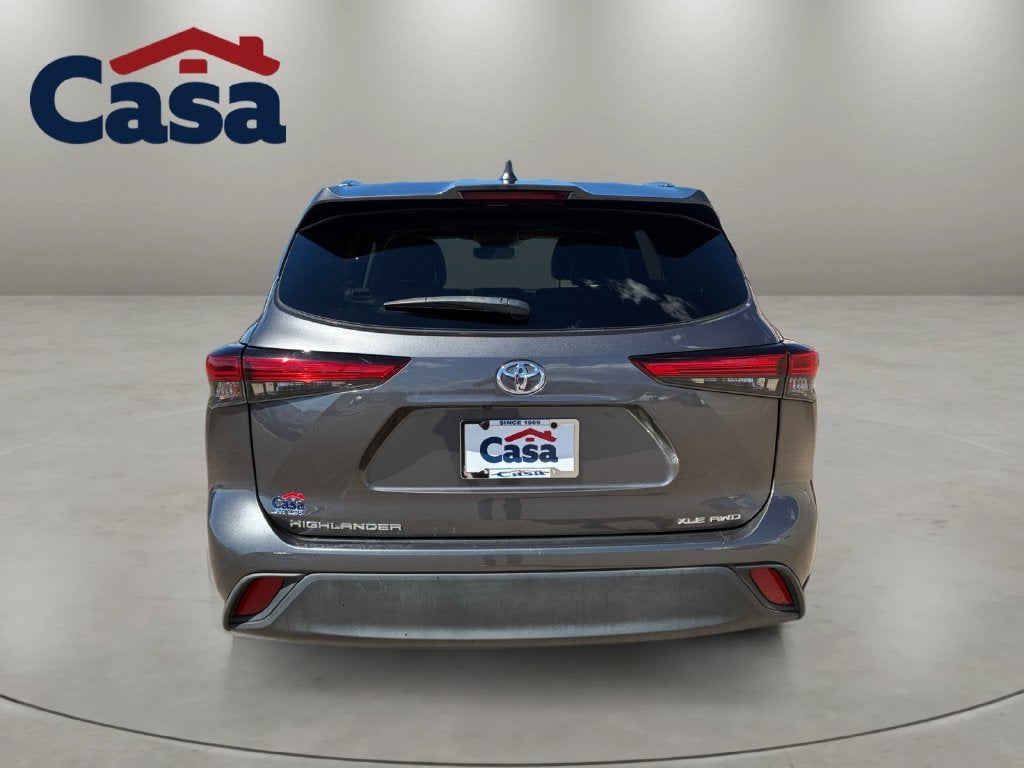 2021 Toyota Highlander XLE