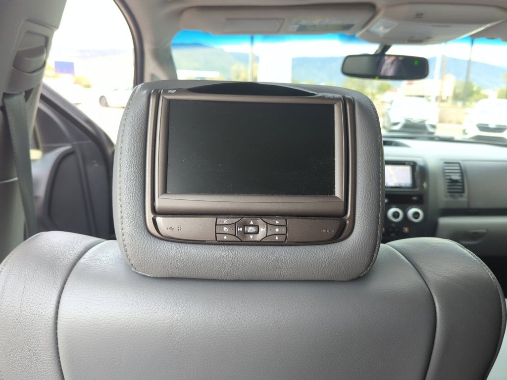2013 Toyota Sequoia SR5 5.7L