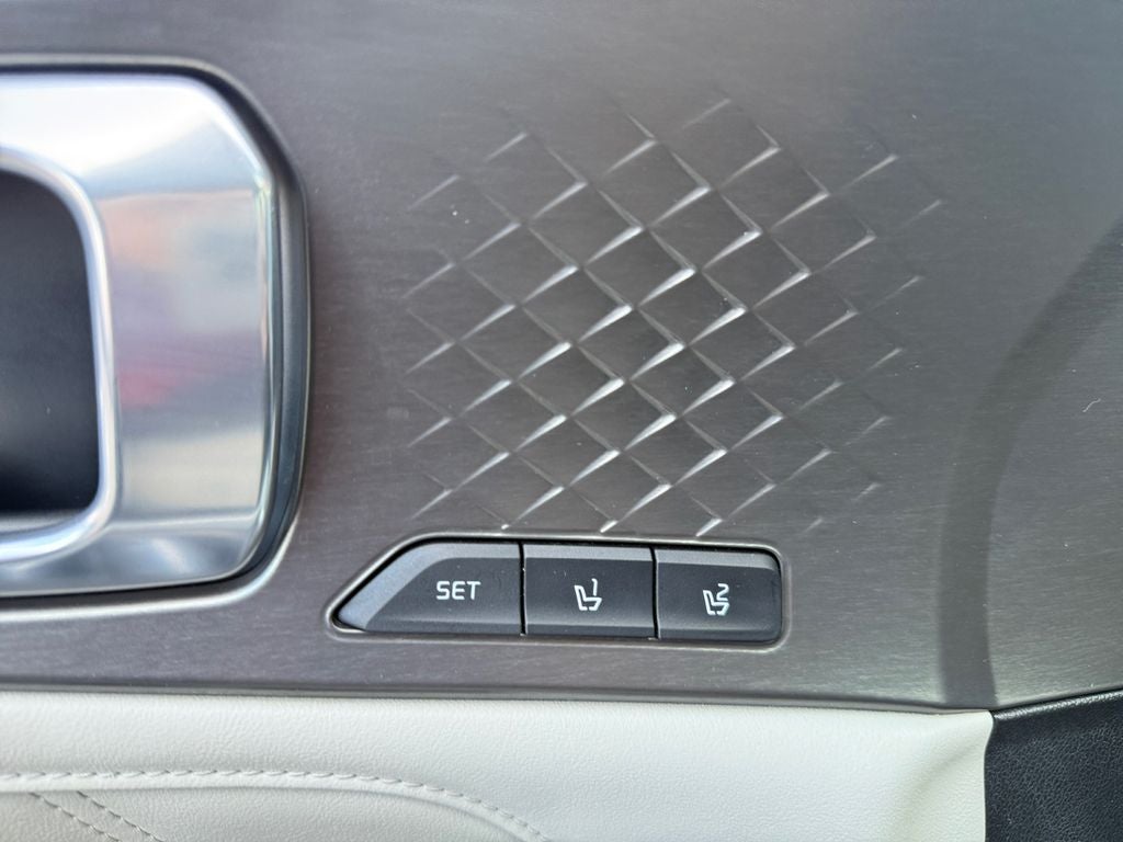 2023 Kia Sorento Plug-In Hybrid SX Prestige