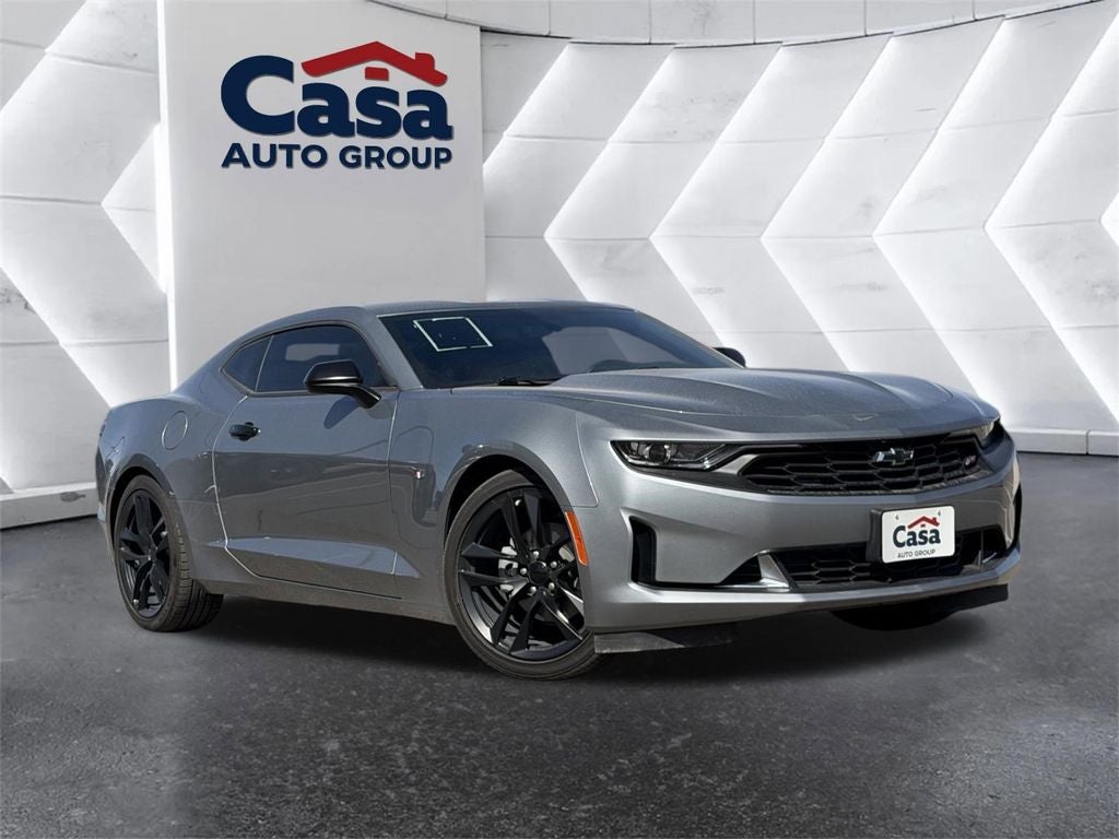 2023 Chevrolet Camaro RWD Coupe 2LT