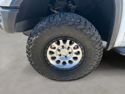 2025 GMC Sierra 1500 4WD Crew Cab Short Box AT4X
