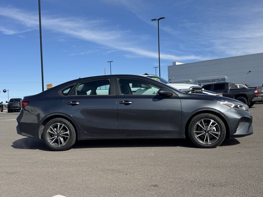 2022 Kia Forte LXS