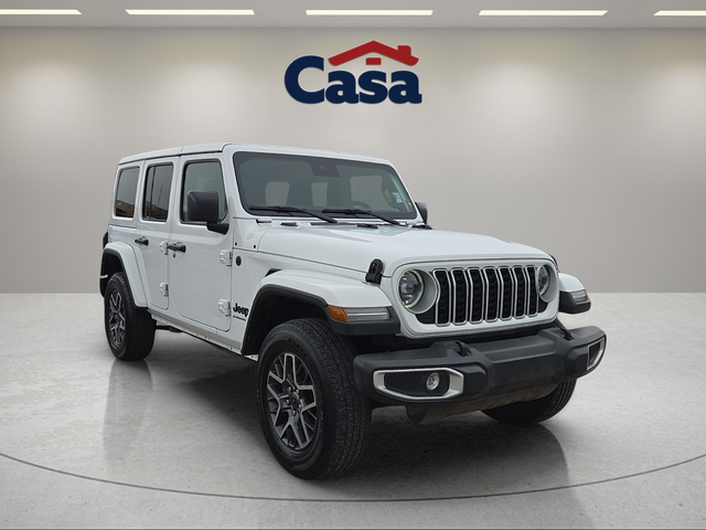 2025 Jeep Wrangler Sahara's photo